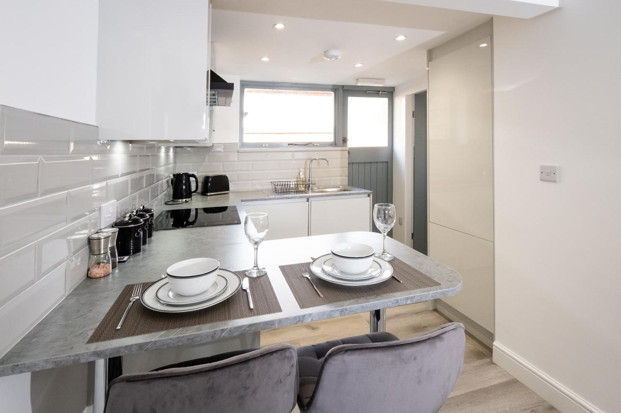 Trinity Apartments Stratford Upon Avon Bagian luar foto
